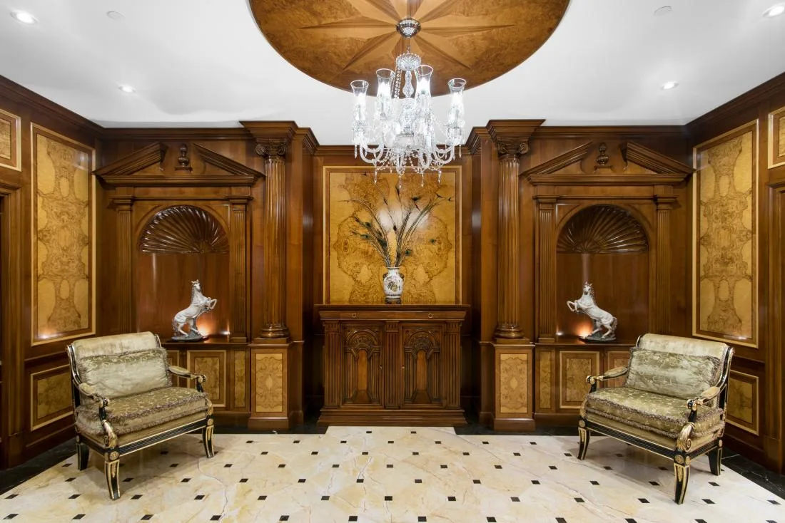 Nobil Hotel interior